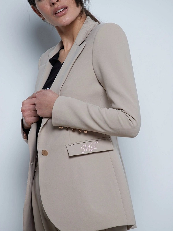 BLAZER ENTALLADA EBRO BEIGE MANGATA