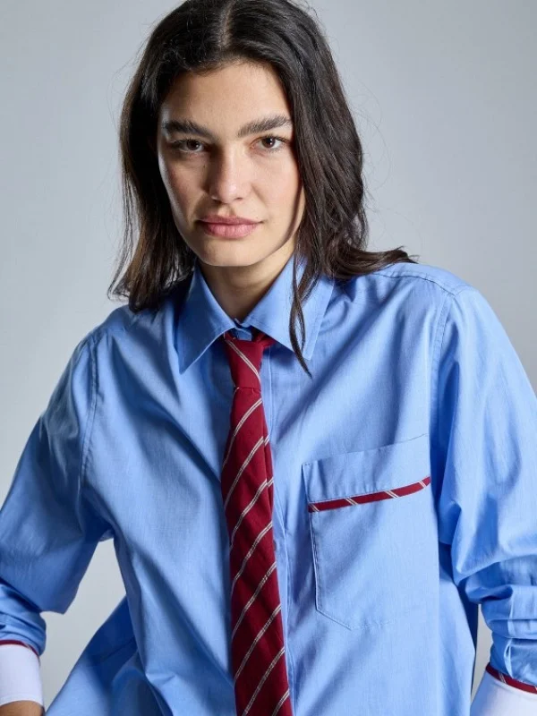 BLUSA CON CORBATA