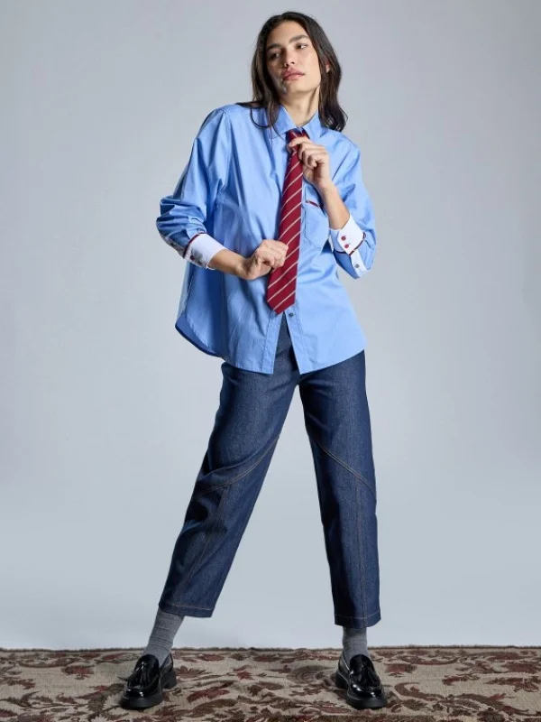 BLUSA CON CORBATA