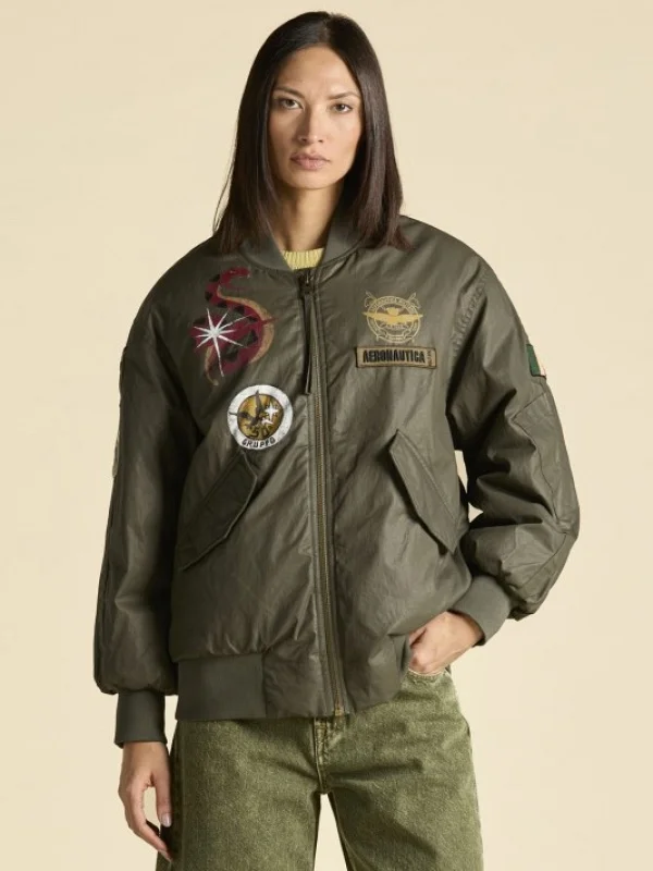 BOMBER PARCHES OVER