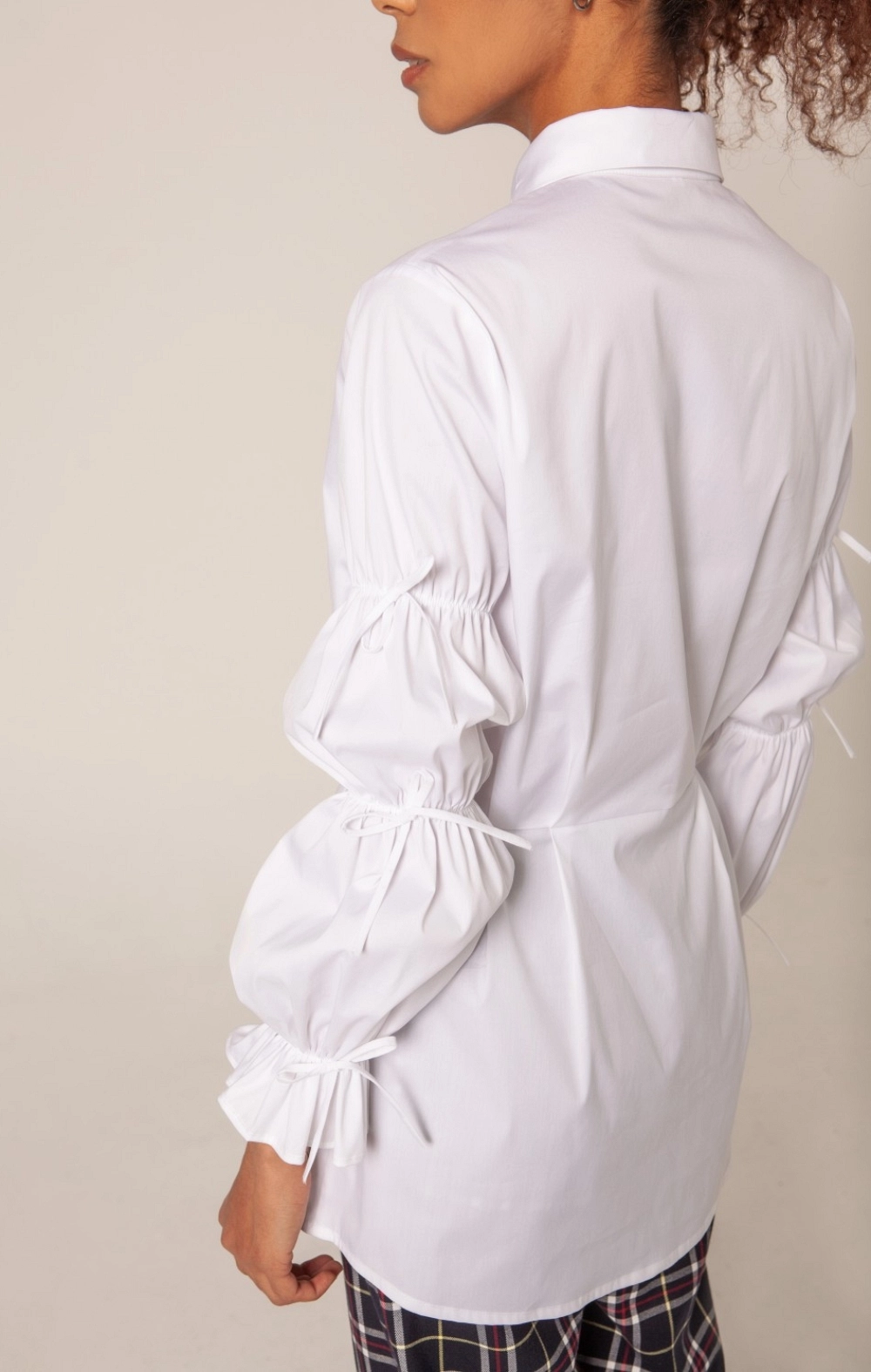 CAMISA BLANCA MANGA ABULLONADA LAZOS