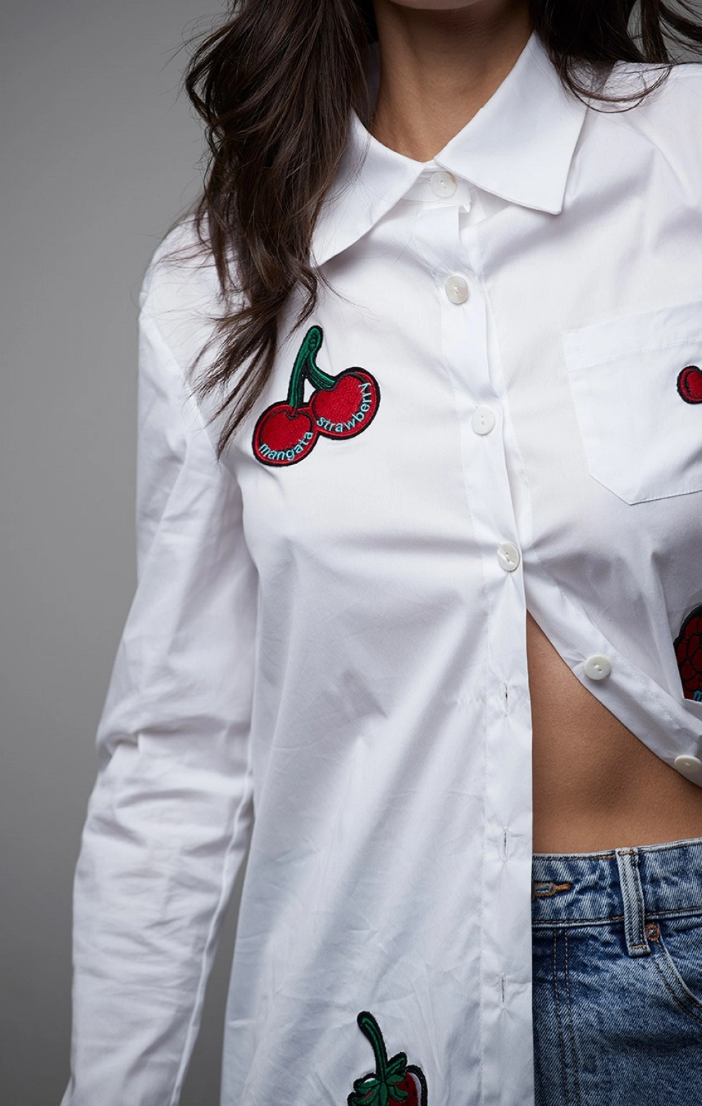 CAMISA OVER SIZE PARCHE MANGATA