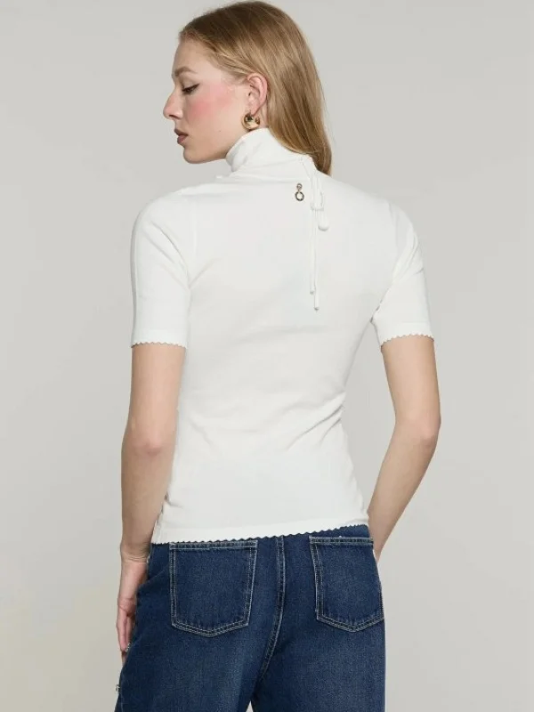 CAMISETA CISNE MANGA CORTA DETALLE ROSA