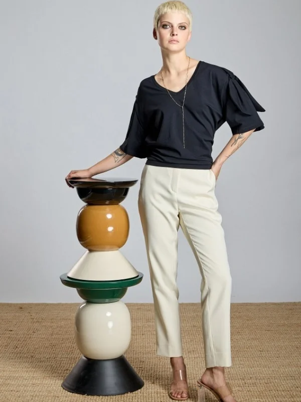 CAMISETA LAZOS EN MANGAS