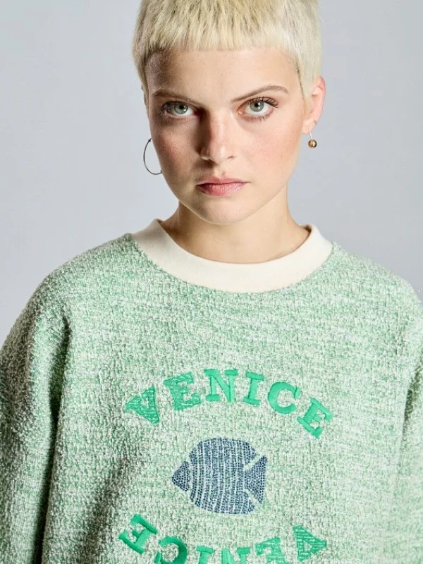 CAMISETA TIPO SUDADERA RIZO PEZ