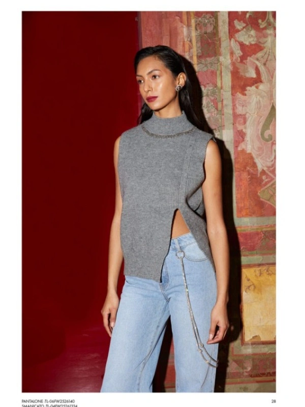 CHALECO CUELLO ALTO ABERTURA