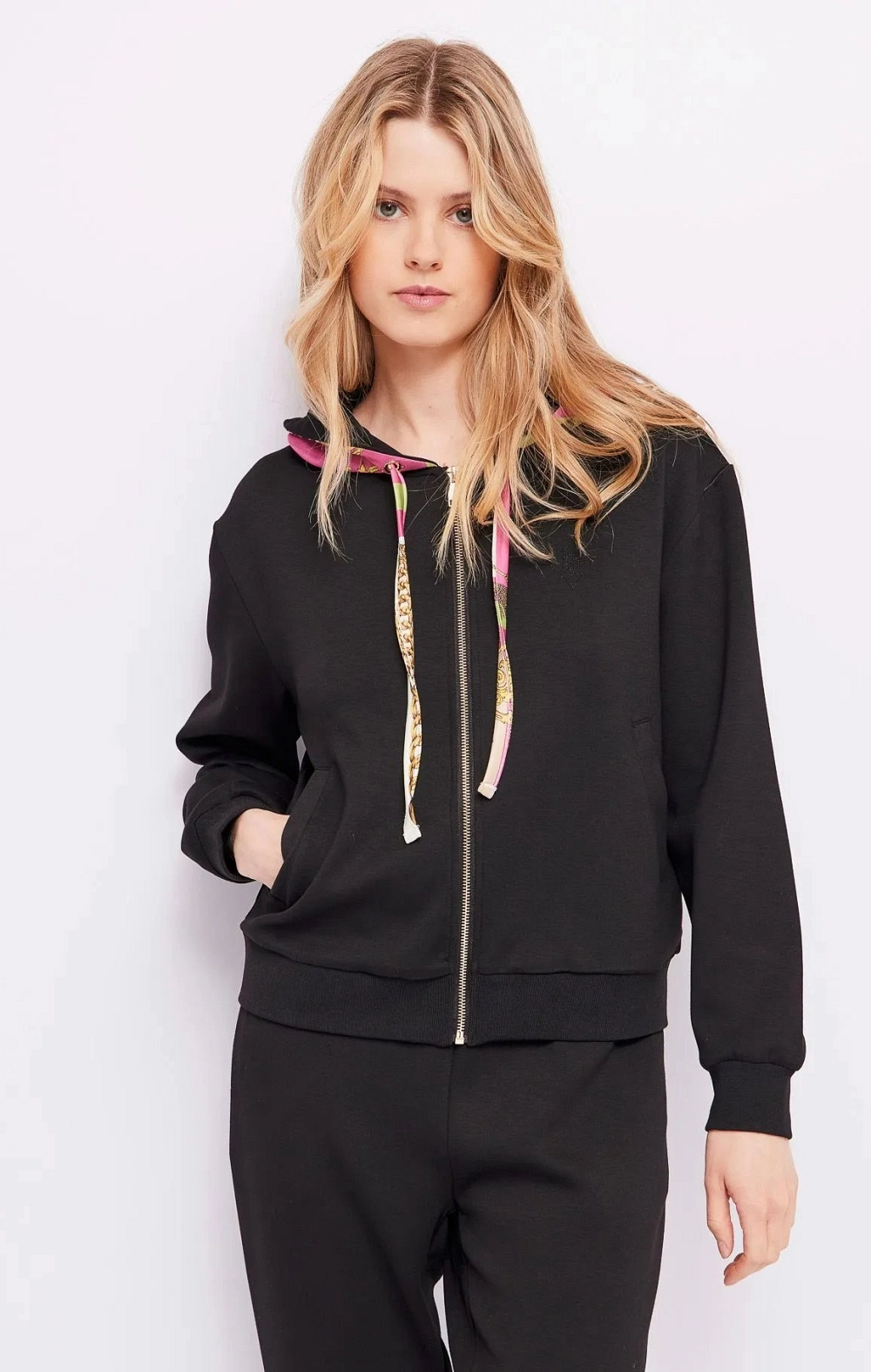 CHAQUETA FELPA NEGRA CORDON GUCCI