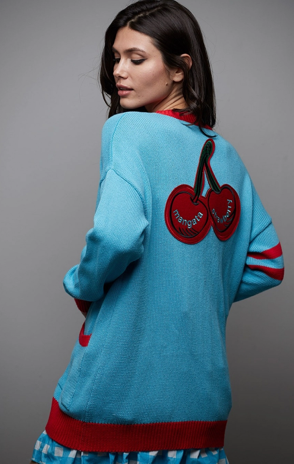 CHAQUETA LARGA PUNTO AZUL MANGATA