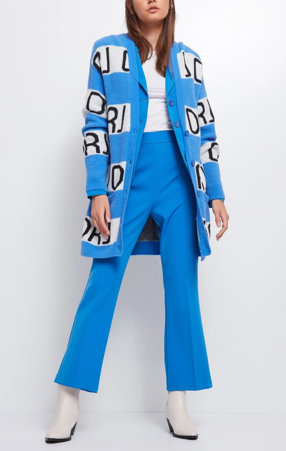 CHAQUETA PUNTO LETRAS DENNY ROSE