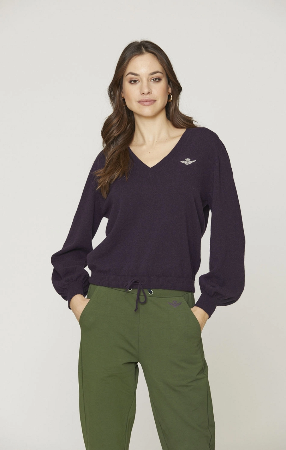 JERSEY CUELLO PICO CON CACHEMIRA