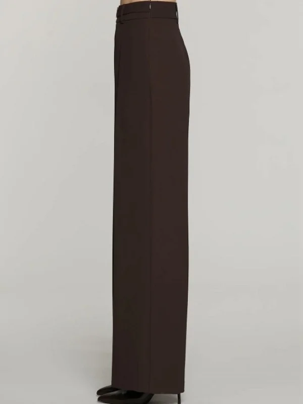 PANTALÓN CHOCOLATE ANCHO PINZAS