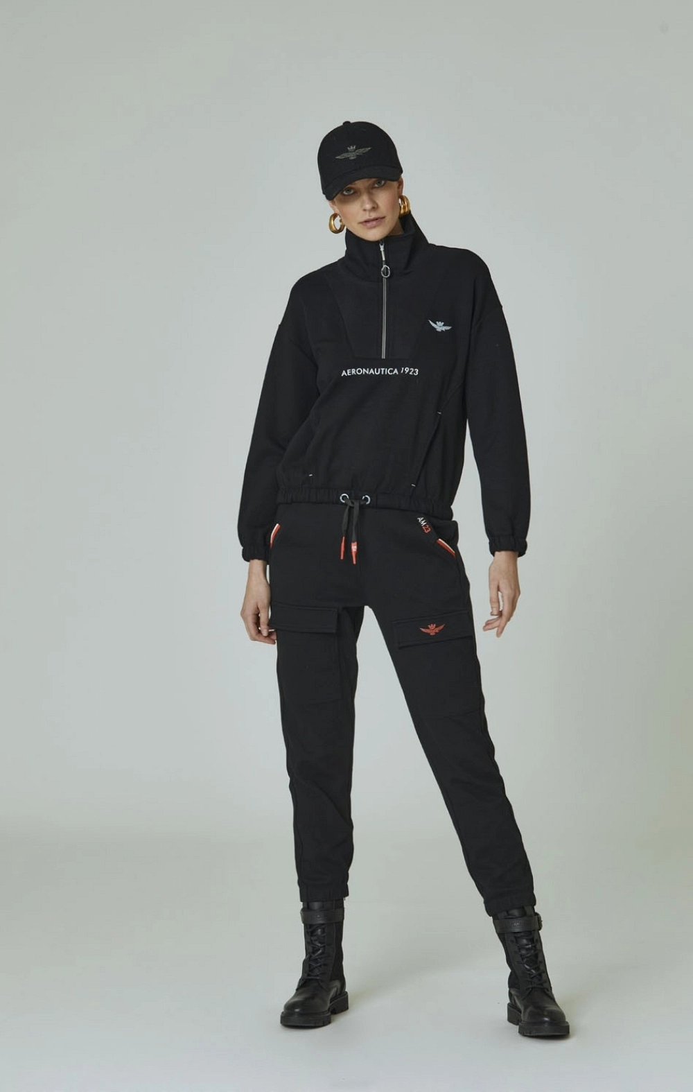 PANTALON FELPA BANDA ROJA AERONAUTICA