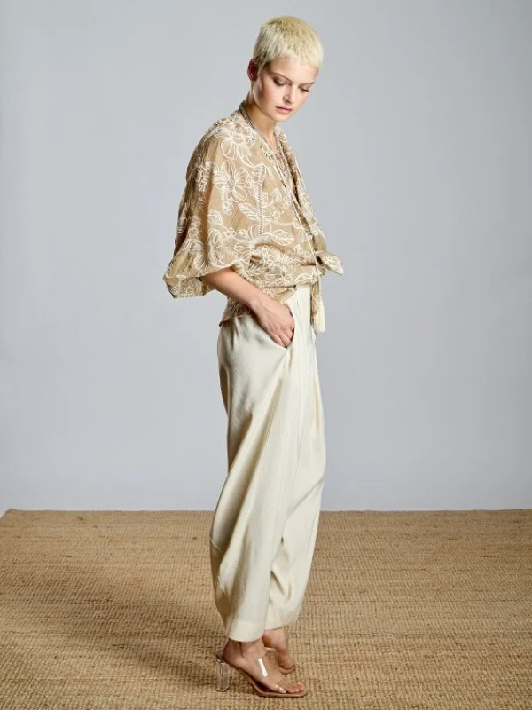PANTALON PINZAS CORTO