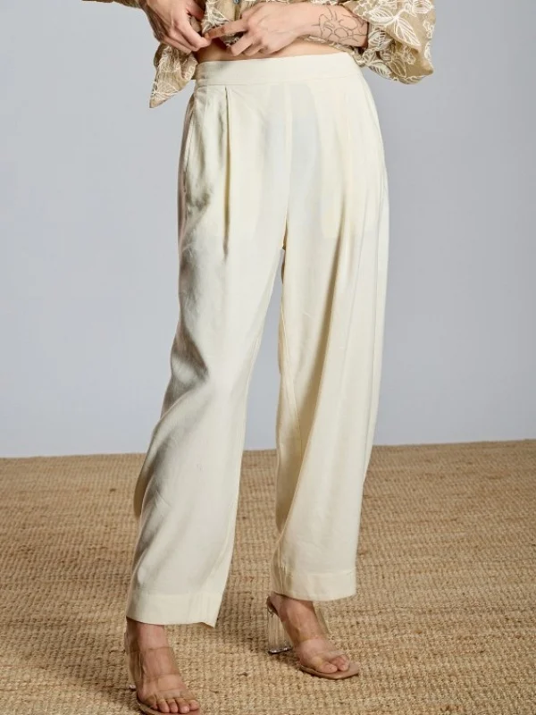 PANTALON PINZAS CORTO