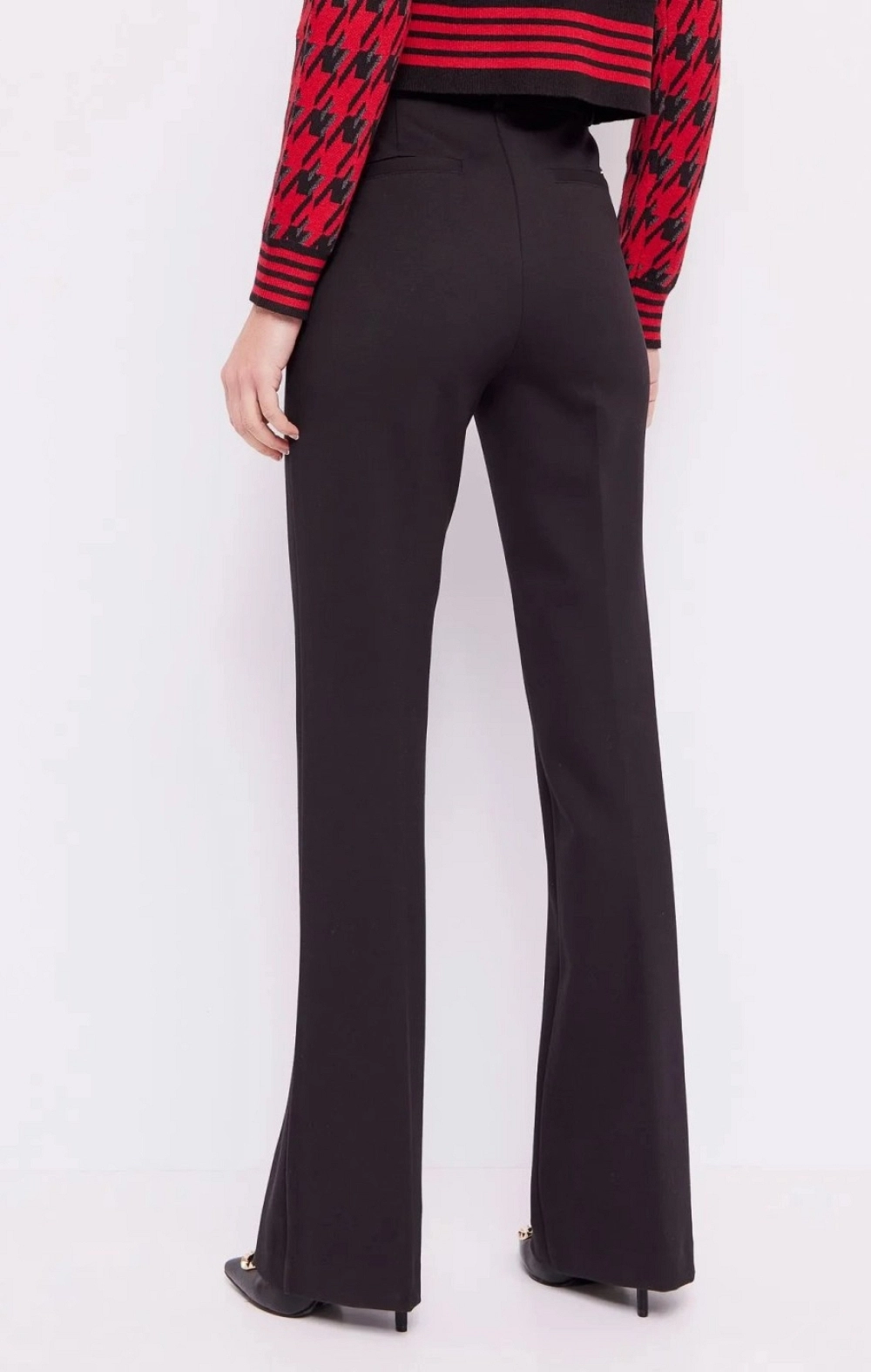 PANTALON PUNTO ROMA NEGRO BOTON