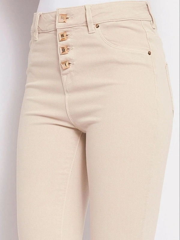 PANTALON VAQUERO BEIGE BOTON