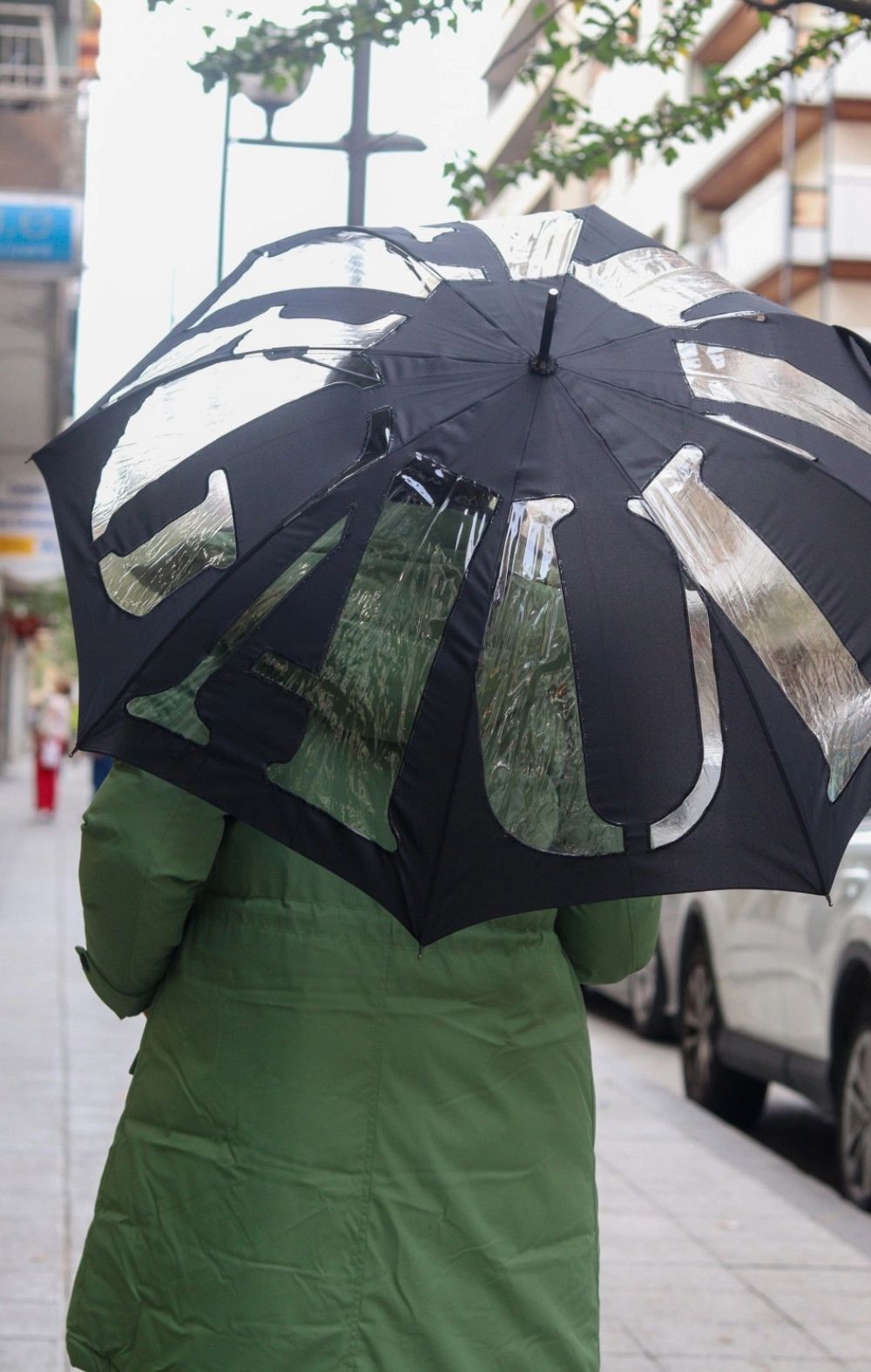PARAPLUIE CHIC JEAN-PAUL GAULTIER
