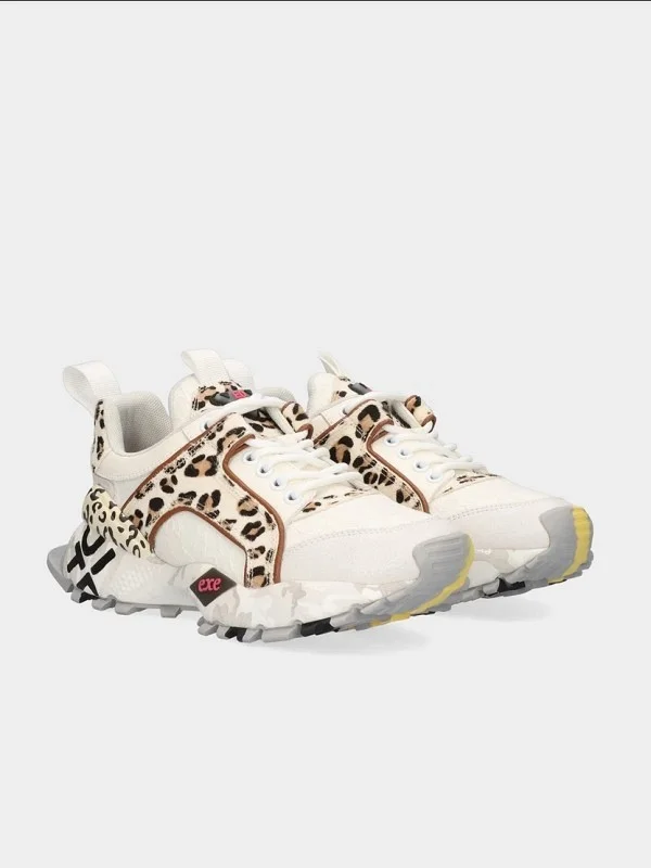 SNEAKER LEOPARDO Y TELA