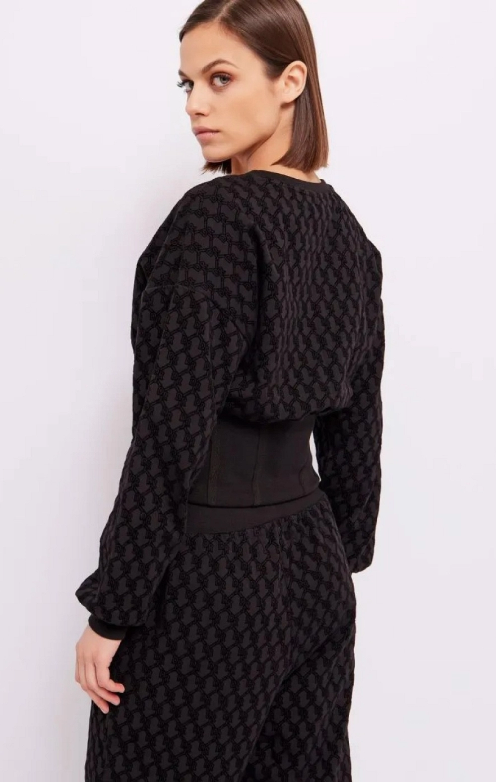 SUDADERA BALENAS DR NEGRA