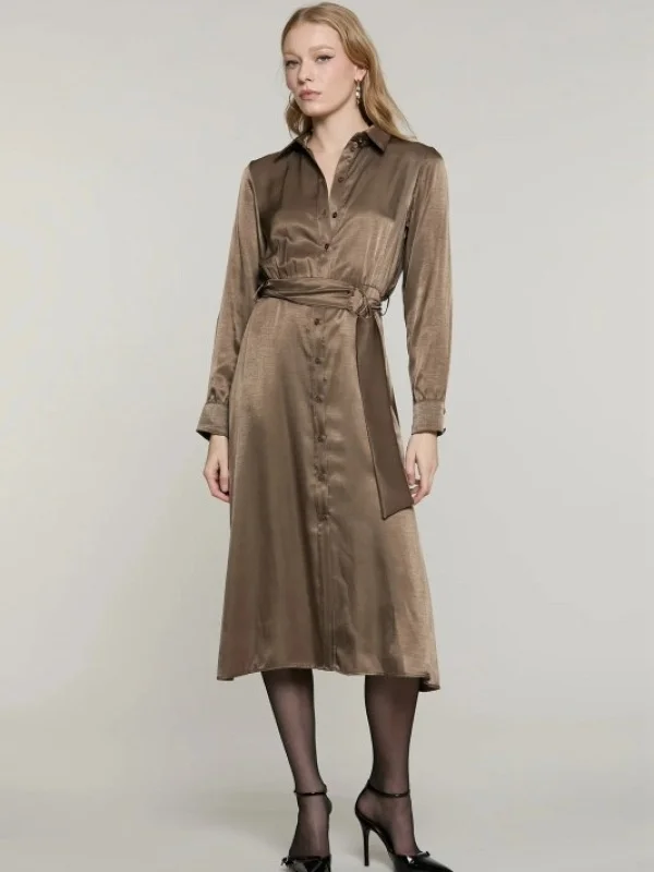 VESTIDO MIDI CAMISERO DE RASO