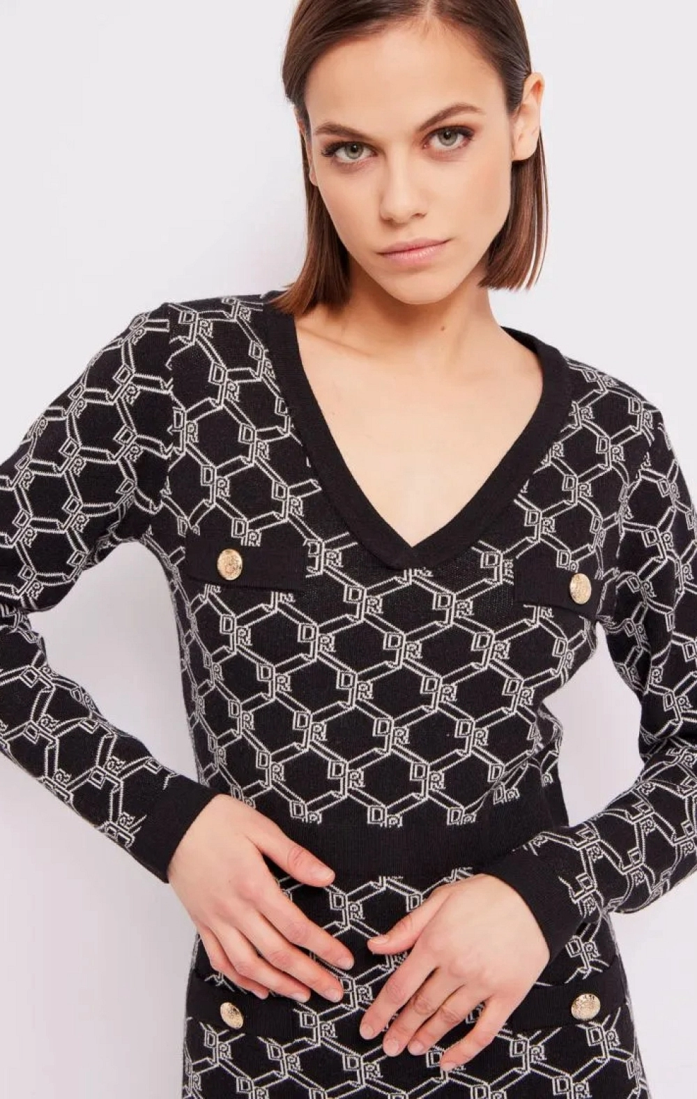 VESTIDO PUNTO NEGRO BOTONES DR