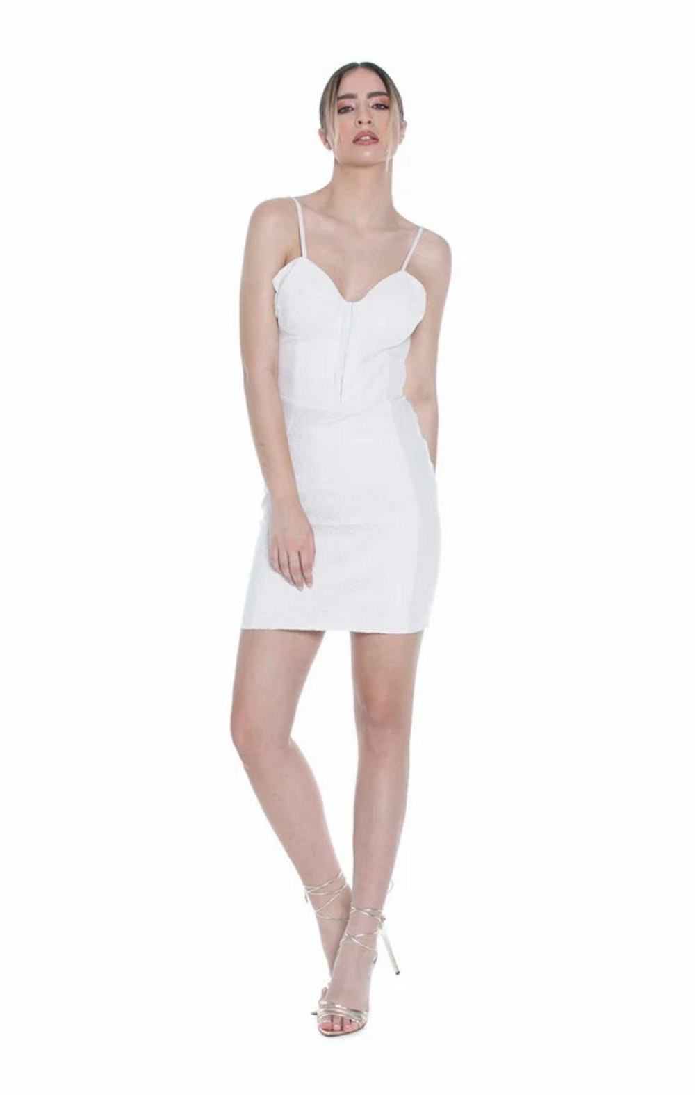 VESTIDO TIRANTES CREMA PUNTILLA